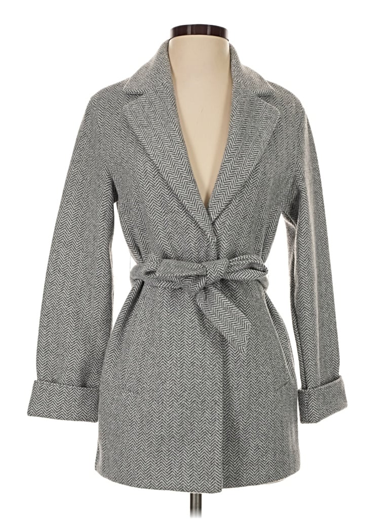 Pre-owned Bershka Coat In Gray