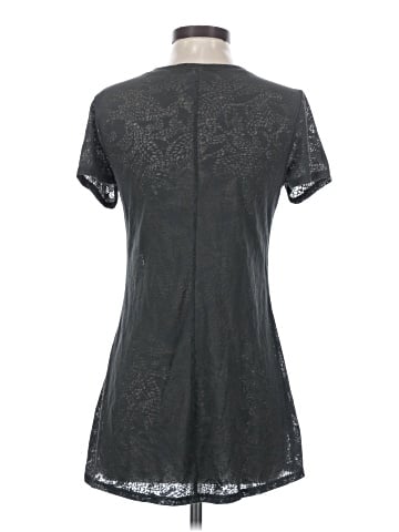 lucy Short Sleeve T-Shirt (view 2)