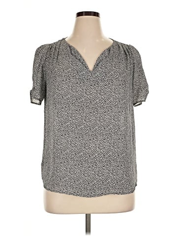 Cupcakes & Cashmere Short Sleeve Blouse (view 1)