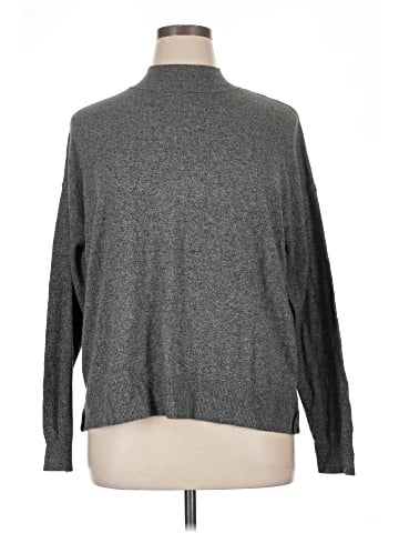 Old Navy Long Sleeve Turtleneck (view 1)