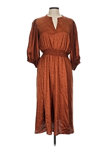 Sandra Darren Casual Dress (view 1)