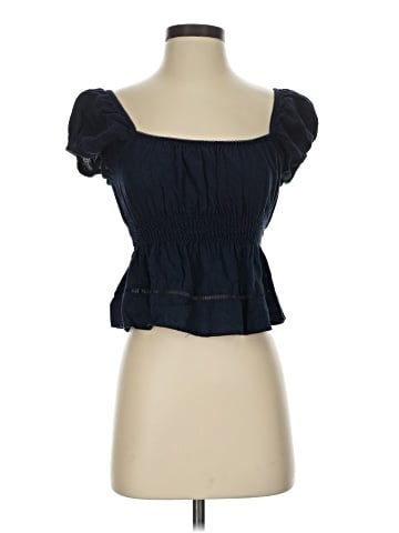 Kendall & Kylie Short Sleeve Top (view 1)