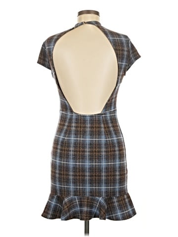 Urban Outfitters Casual Dress (view 2)
