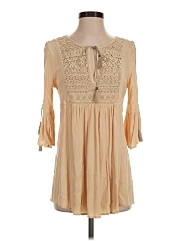 Signature Studio 3/4 Sleeve Blouse (view 1)