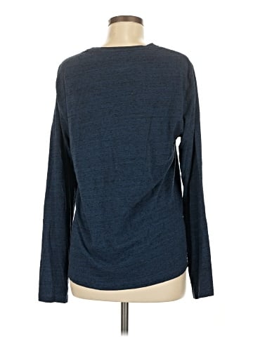 Old Navy Long Sleeve T-Shirt (view 2)