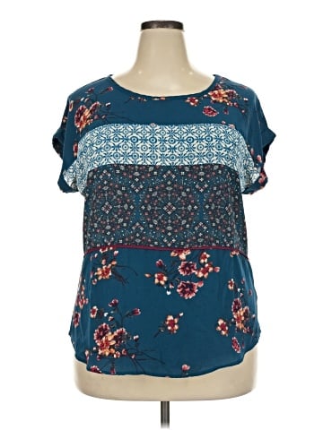 Xhilaration Short Sleeve Blouse (view 1)