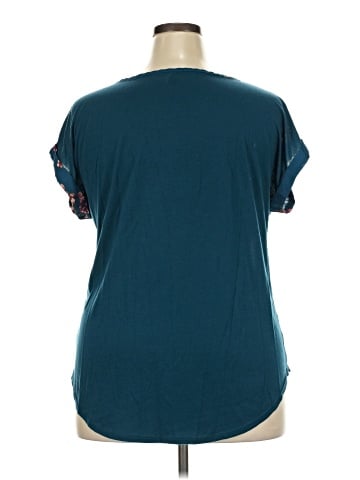 Xhilaration Short Sleeve Blouse (view 2)