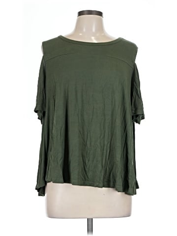 Cha Cha Vente Short Sleeve Top (view 1)