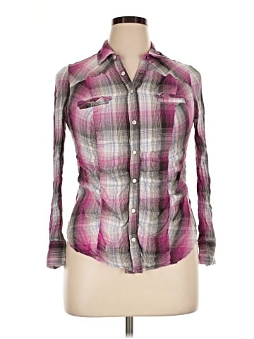 Maurices Long Sleeve Button-Down Shirt (view 1)