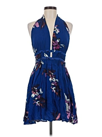 Illa Illa Casual Dress (view 1)