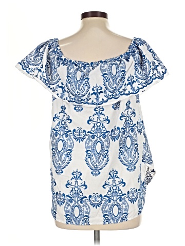 Finley Short Sleeve Blouse (view 2)