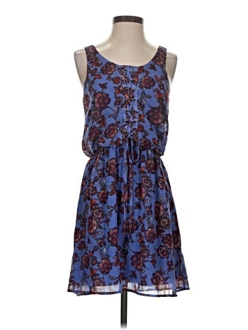 Chelsea & Violet Casual Dress (view 1)