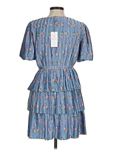 WAYF Casual Dress (view 2)