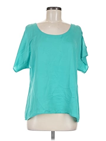 Studio Y Short Sleeve Top (view 1)