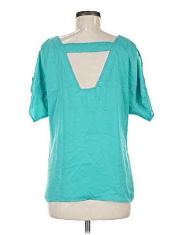Studio Y Short Sleeve Top (view 2)