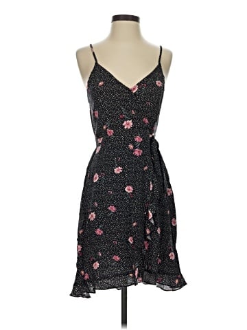 Xhilaration Cocktail Dress (view 1)