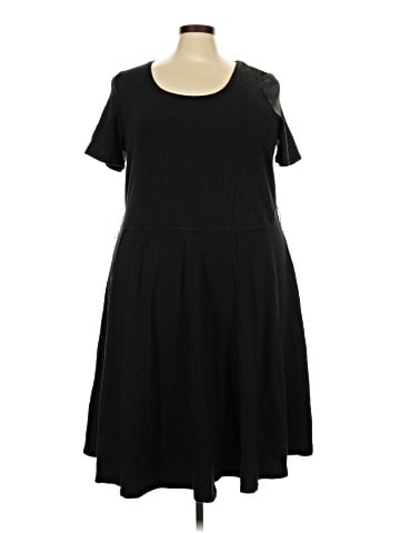 Peter Nygard Casual Dress (view 1)