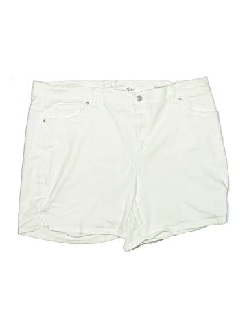 Gloria Vanderbilt Khaki Shorts (view 1)
