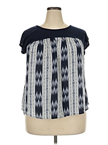 Xhilaration Short Sleeve Blouse (view 1)