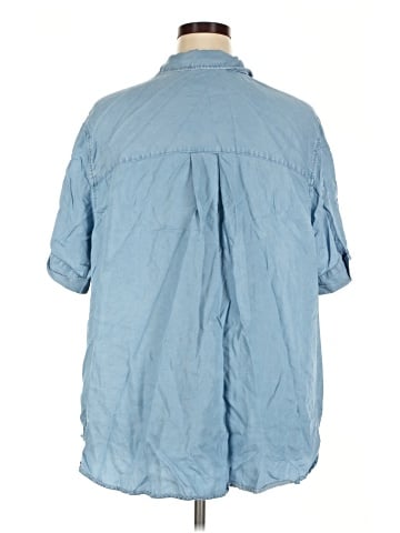 Terra & Sky Short Sleeve Button-Down Shirt (view 2)