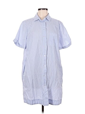 Old Navy Casual Dress (view 1)