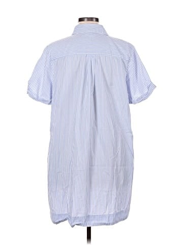 Old Navy Casual Dress (view 2)