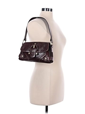 Wilsons Leather Leather Shoulder Bag (view 2)