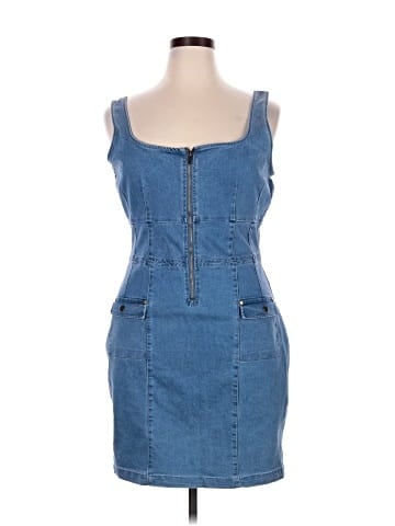Derek Heart Casual Dress (view 1)