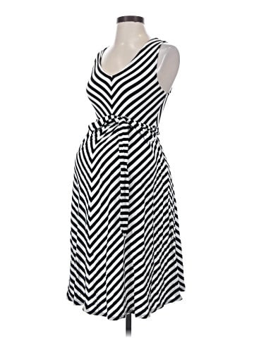 Liz Lange Maternity Casual Dress (view 1)