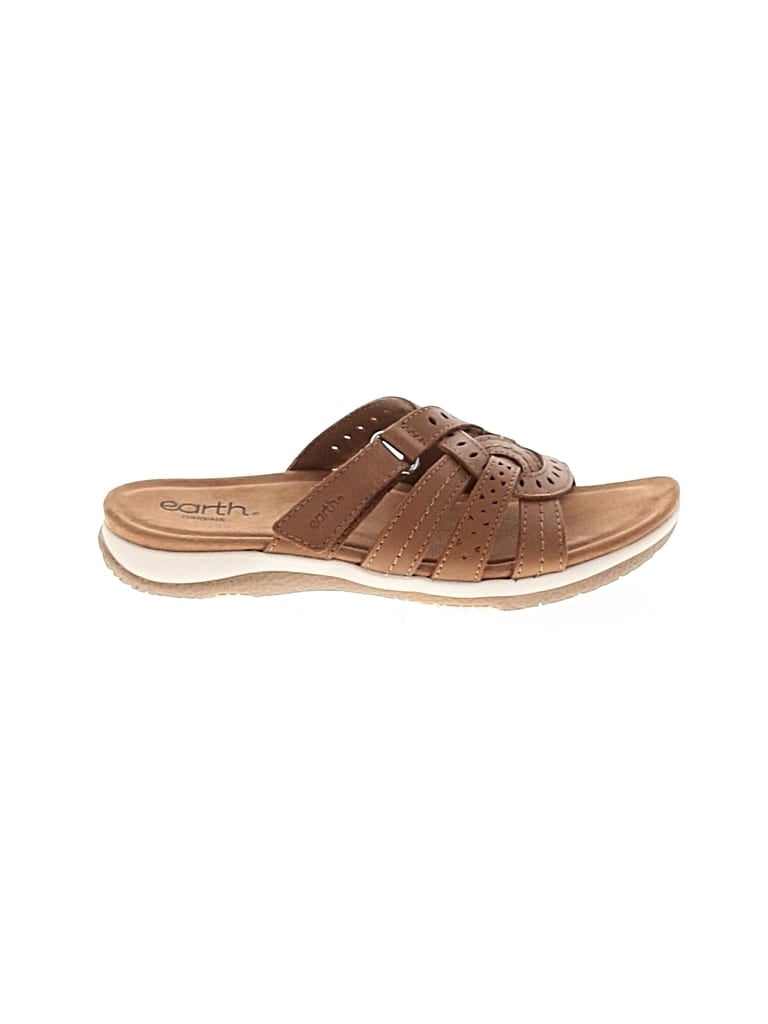 Pre-owned Earth Sandals In Brown
