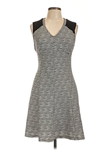 Guess Casual Dress (view 1)
