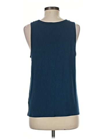 Old Navy Sleeveless T-Shirt (view 2)