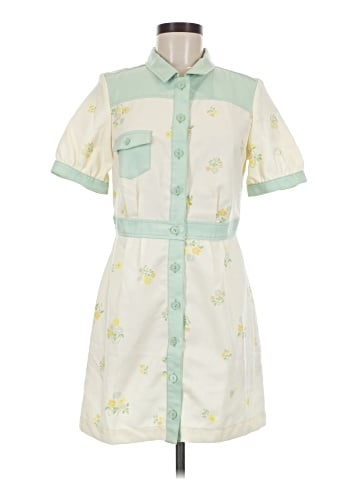 Urban Outfitters Short Sleeve T-Shirt (view 1)