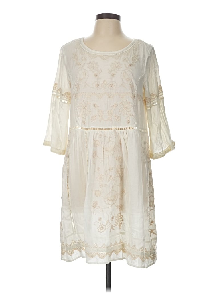 Pre-owned Akemi + Kin Casual Dress In Ivory