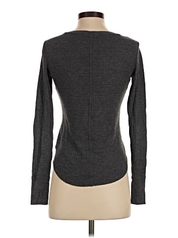 Aeropostale Long Sleeve T-Shirt (view 2)