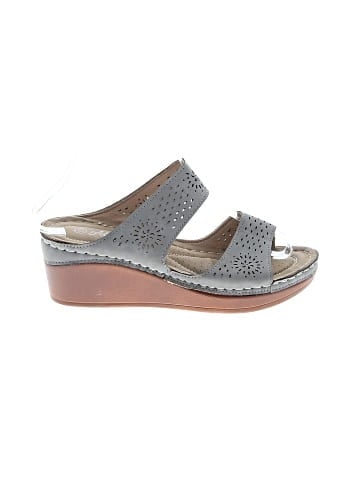 Atalina Wedges (view 1)