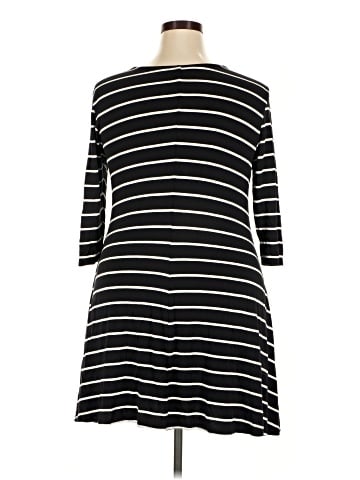 Arizona Jean Company Casual Dress (view 2)