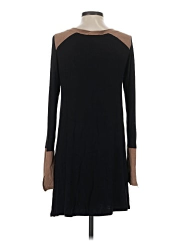 Mon Ami Casual Dress (view 2)