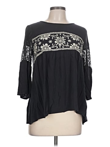 Eyeshadow 3/4 Sleeve Blouse (view 1)