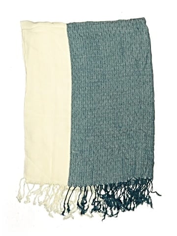Unbranded Scarf (view 2)