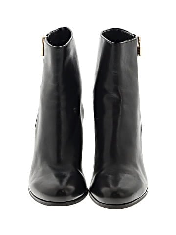 MICHAEL Michael Kors Ankle Boots (view 2)