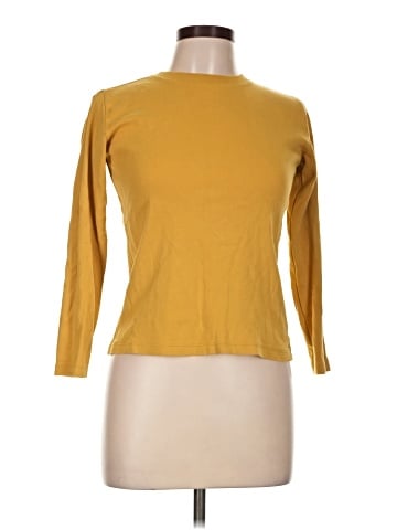 Uniqlo 3/4 Sleeve T-Shirt (view 1)