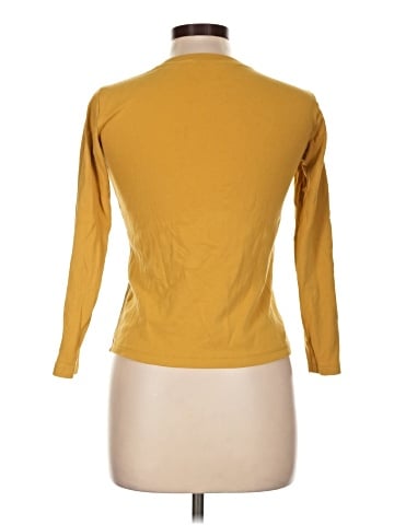 Uniqlo 3/4 Sleeve T-Shirt (view 2)