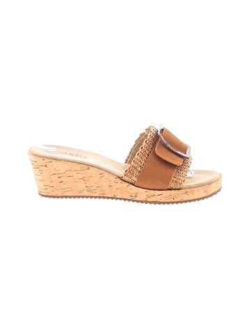 VANELi Wedges (view 1)