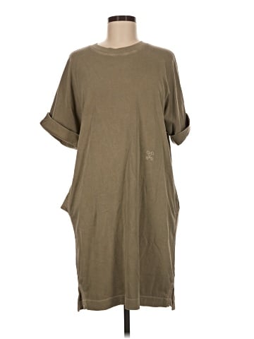 Closed Casual Dress (view 1)