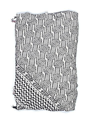 Unbranded Scarf (view 2)
