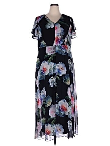 Adrianna Papell Casual Dress (view 1)