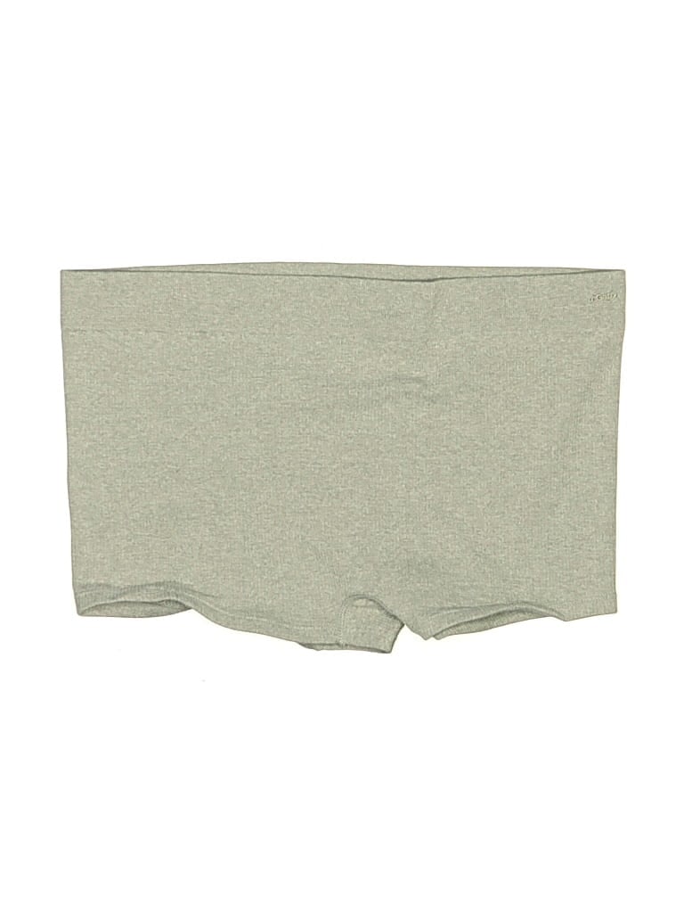Pre-owned Gap Body Shorts In Green