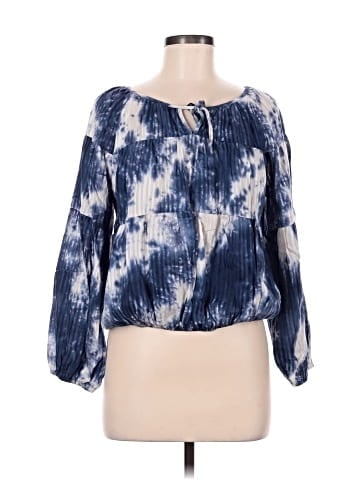 Line & Dot 3/4 Sleeve Blouse (view 1)