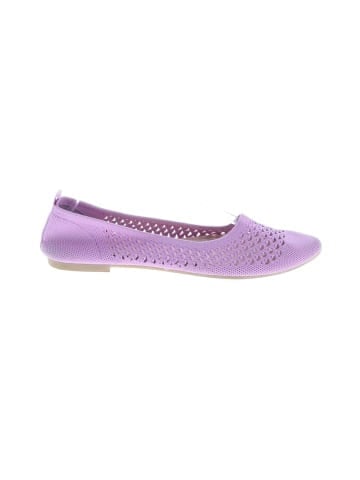 Unbranded Flats (view 1)